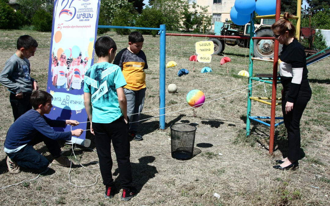 Ով կ’աշխատի ան կ’ուտէ